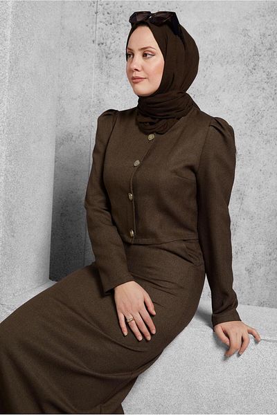 Alvina 45278 Costum cu fustă cu nasturi model