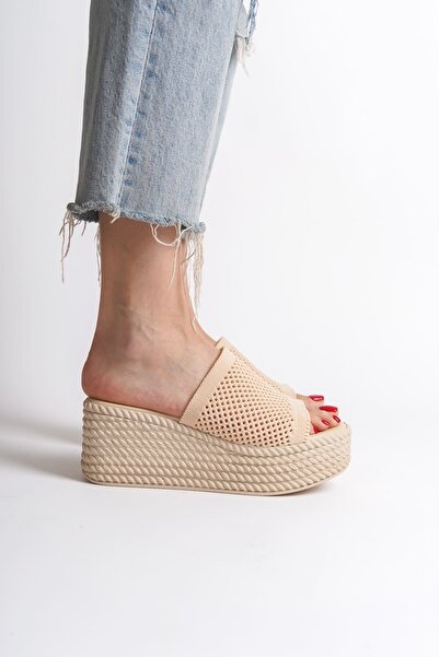 Zerenyus Mosina Wedge Heeled Orthopedic Sole Straw Knitwear Skin Women's Slippers