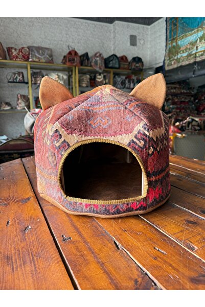 KİLİM DESENLİ KUMAŞ KEDİ EVİ 39x39x30cm