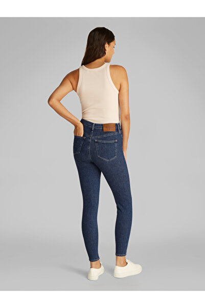 Calvin Klein Women Denim Dark High Rise Super Skinny Jeans