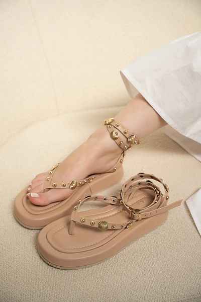 LAMİNTA Leoni Nude Gold Accessory Detailed Women's Sandals