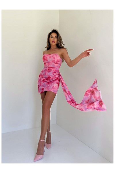 MİSSCİXFASHİON Women's Pink Patterned Draped, Pendant Fabric Detail, Strapless, Low-cut, Mini Evening Dress & Graduation Dress