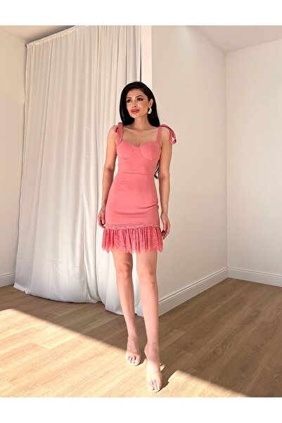 MİSSCİXFASHİON Kadın Abiye Bağlamalı Kalın Askılı Güpür Etek Ucu Detaylı Kuplu Mini Abiye & Mezuniyet Elbisesi