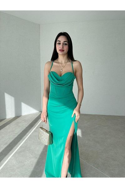 MİSSCİXFASHİON Corset-Shaped Back Low-Cut Deep Slit Thin Strap Midi Green Dress
