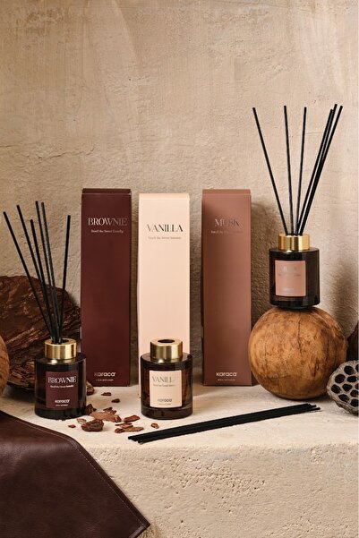 Karaca Smell The Sweet Serenity Çubuklu Ortam Kokusu Black Vanilla 120 ml