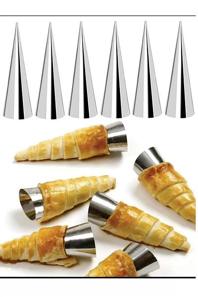 safestore 12-Piece Stainless Steel Cookie and Dough Shaper Corne Mold 12 cm