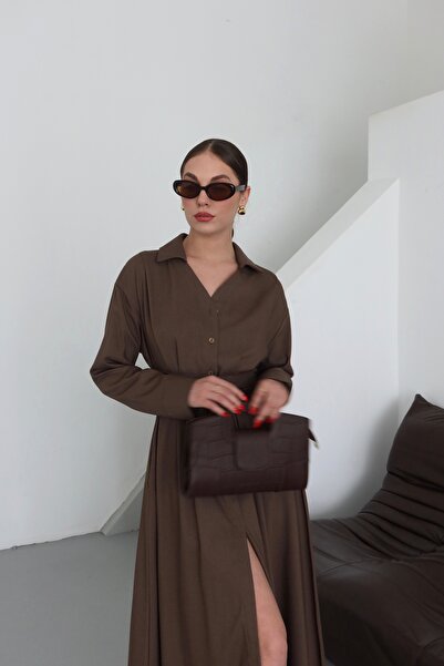 Laluvia Καφέ φόρεμα με πλισέ ζώνη - 2272