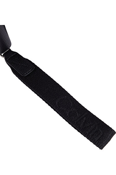 Calvin Klein Calvin Klein Women Natural Black Ultralight Medium Zip Around Wallet