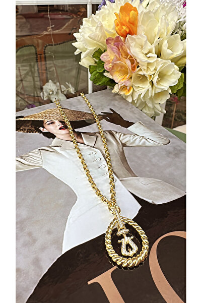 Milena Designer Store قلادة سلسلة بتصميم ميدالية ميلينا اسطنبول