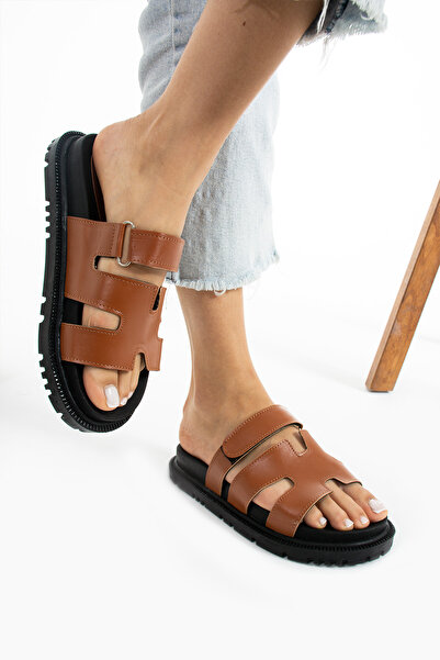 Hvz Women's Tan Stylish Comfortable Modern Style Slippers