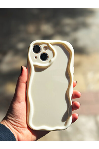 Caseji iPhone 13/ 14 Uyumlu Kenarları Dalgalı Kabartmalı Kılıf
