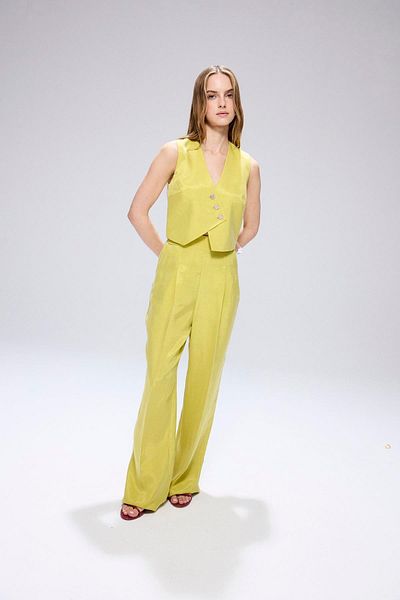rue Pleated High Waist Khaki Linen Trousers