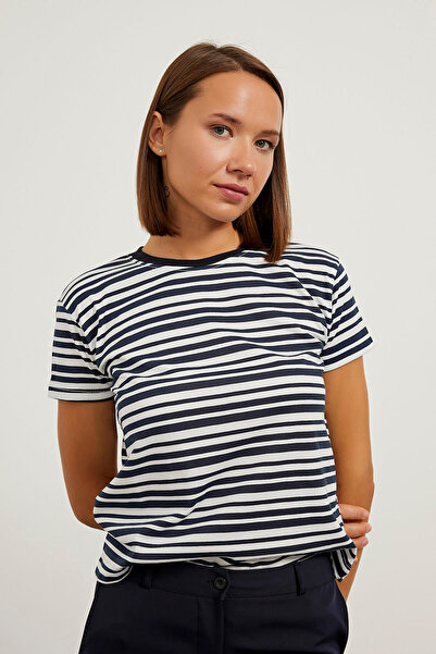 Arma Life Γυναικείο ριγέ κοντομάνικο Basic Loose Λευκό T-shirt