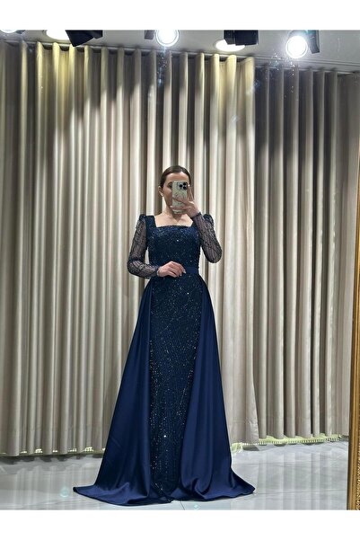 Kaleiçi Yıldızlar Lacivert Boncuk İşlemeli Uzun Kollu Pelerinli Abiye Elbise 5463