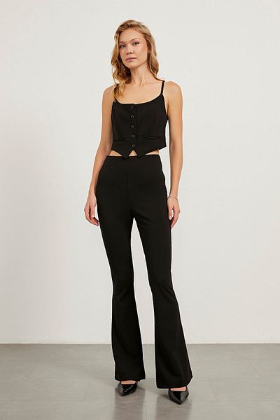 Arma Life Women's Pool Collar Strap Buttoned Black Crop Vest