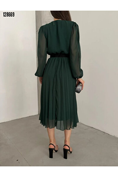 Kokosh moda Dámská šifonová podšívka s rozšířeným výstřihem, dvouřadý výstřih, šaty střední délky