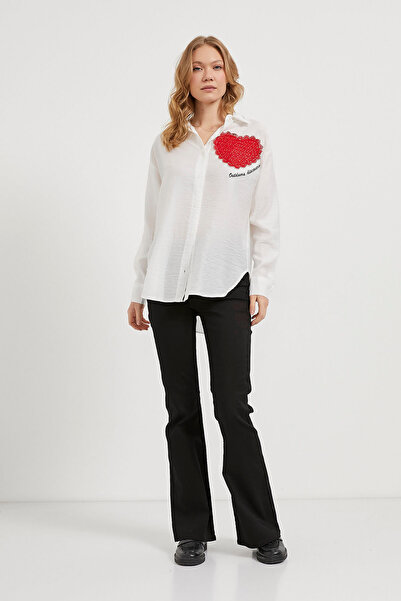 Arma Life Жіноча біла сорочка оверсайз з візерунком у вигляді великих сердець