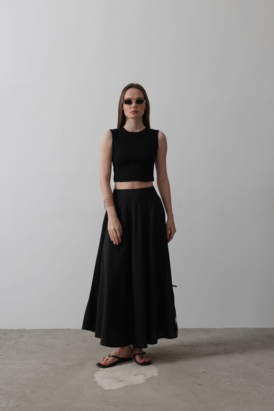 Butik Fiyonklu Siyah Uzun Etek