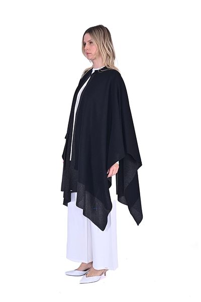 Invee Invee 6104 Silvery Black Poncho-Shawl