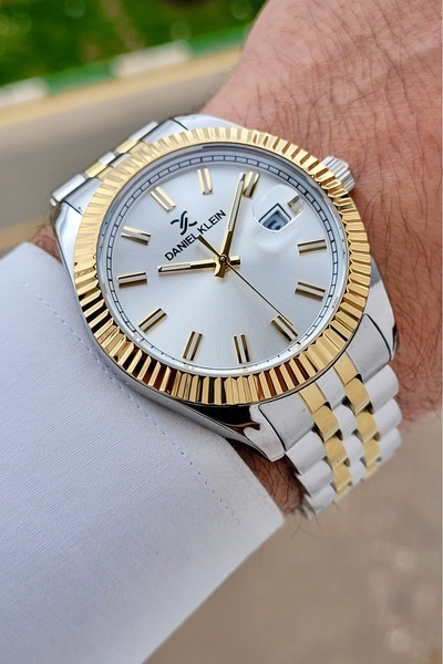 Daniel Klein Gold Grey Color Adjustable Strap 42 mm Men's Calendar Wristwatch