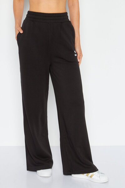 Puma Women Relaxed Fit Training Pants, Black