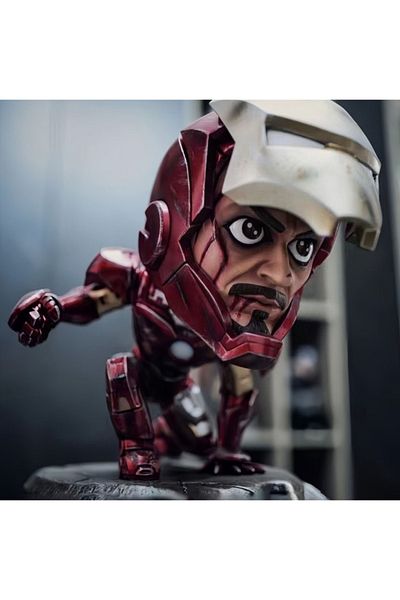 Choice Iron Man 13cm/5.1in Anime The Avengers Figure Kneeling Iron Man Action Figures Pvc Statue Collection
