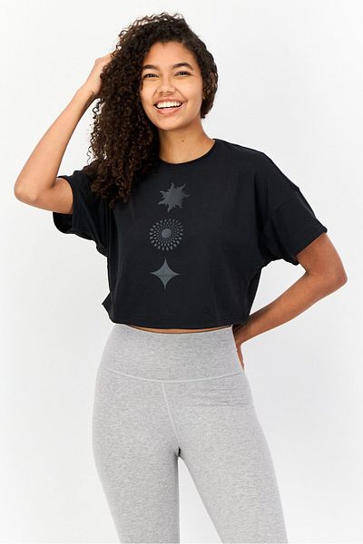 adidas Women Sportswear Fit Short Sleeves Outdoors Crop T-Shirt, Black