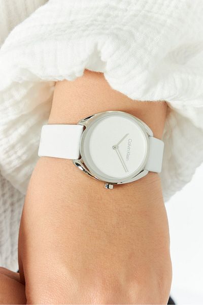 Calvin Klein Women 25200274 Round Quartz Watches 34 mm, White