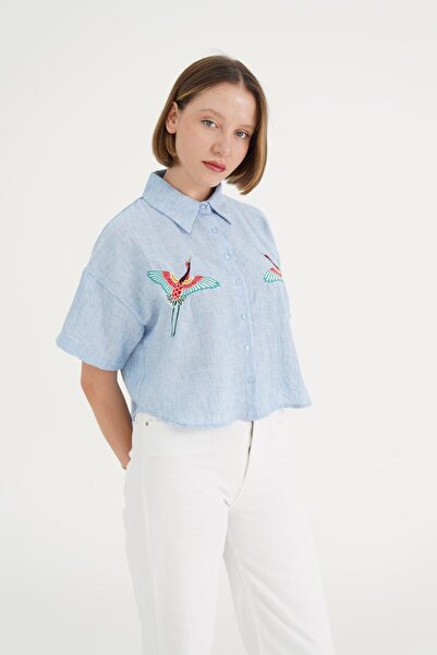 Hipo Trend Cămașă albastră - broderie cu pasăre, mânecă scurtă