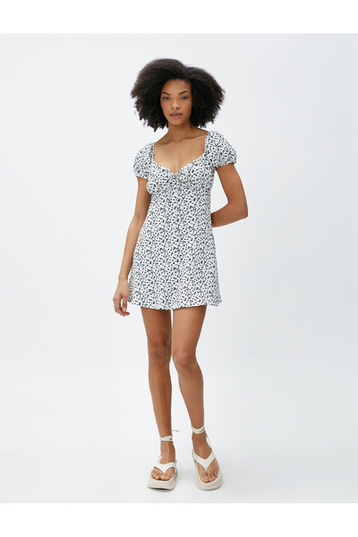 Koton Mini květinové šaty - balónkové rukávy se srdíčkovým výstřihem - detailní zábal