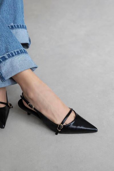 STRASWANS Valeria Women's Heeled Wrinkled Leather Shoes Black