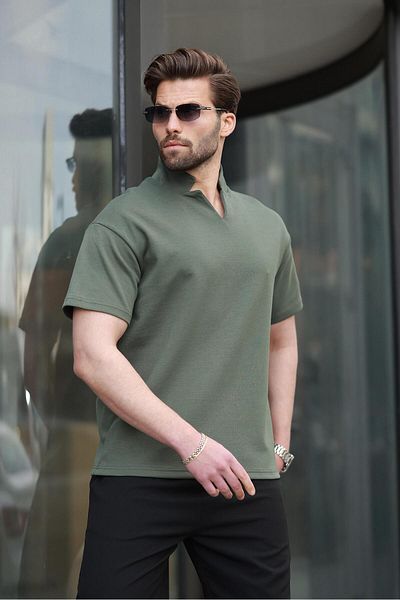 Madmext Ανδρικό μπλουζάκι Basic Khaki Polo Neck E7145
