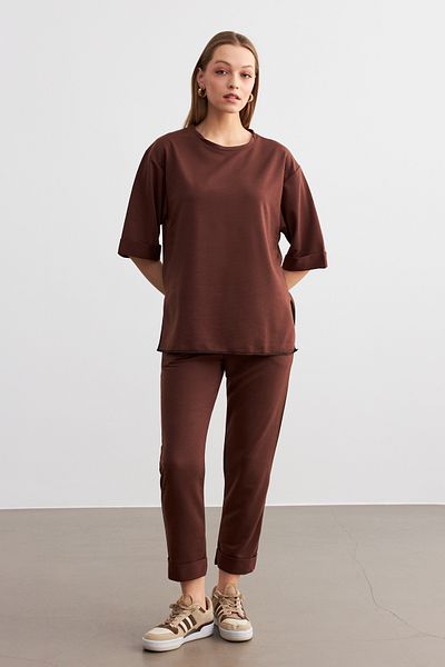MODAGEN Women's Brown Crew Neck Double Sleeve and Leg Bottom Top Set