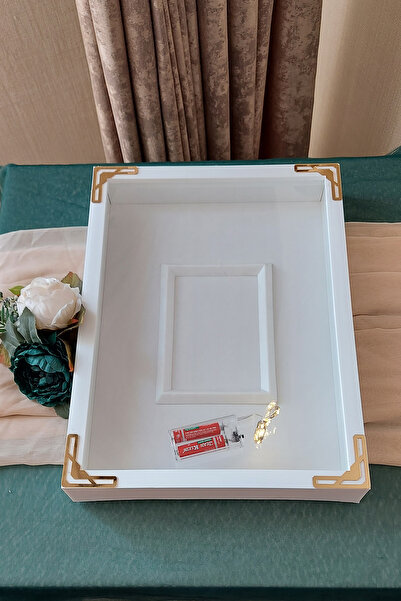 Verda Çerçeve 30x40 Cm Ledli Beyaz-üçgen Modern Gold Fotoğraf Bölümlü Tasarım...