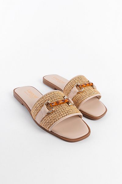 Capone Outfitters Frauen Hausschuhe