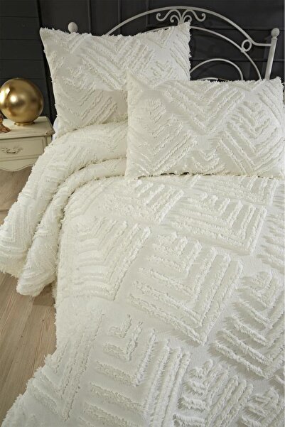 Çeyiz Diyarı Çeyiz Diyarı Pine 3 Parça Çift Kişilik Pike Takımı Krem