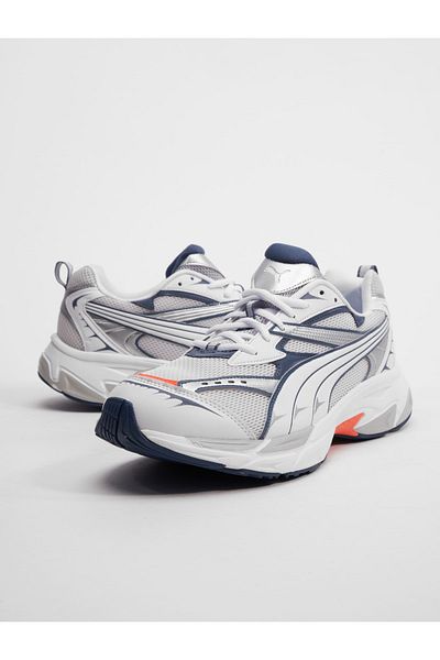 Puma Morphic Sneakers