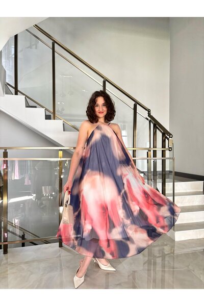 Butik Askılı Sırt Dekolteli Desenli Elbise