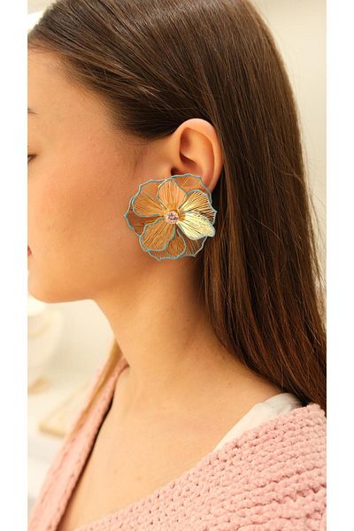 Jerie Gold Turquoise Enamel Three Dimensional Flower Earrings
