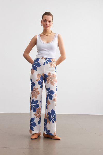 MODAGEN Pantaloni de damă Sax albastru-alb cu modele florale