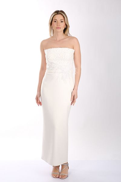 ANKYRA Strapless Feather Detailed Crepe Fabric Evening Dress 25Y3607