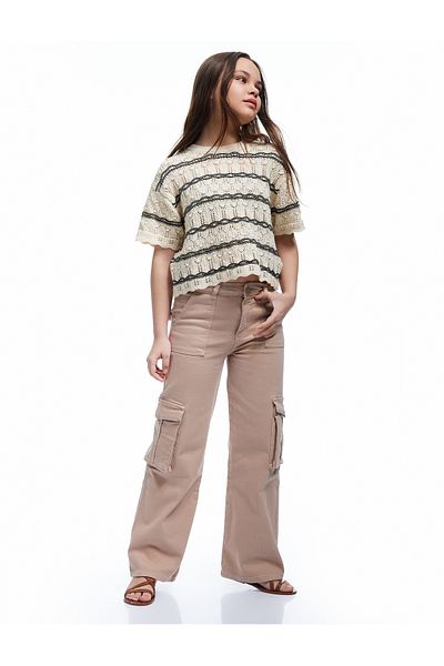 Koton Crew Neck Textured Short Sleeve Crop Sweater