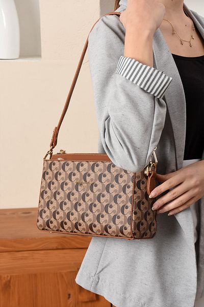 Cacharel Paris Women's Hand and Shoulder Bag a Quality