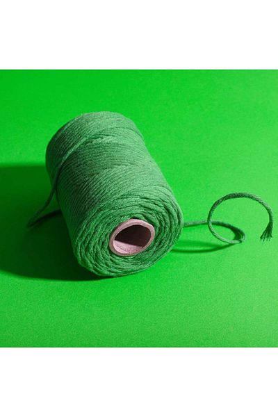 Creative Deco macrame thread roll, cotton, green, 100 m