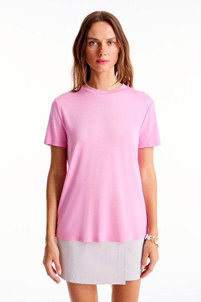 Perspective Chuns Pink Color Regular Fit Crew Neck T-Shirt with Sleeves