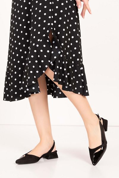 Gondol Women's Leather Shoes - Stylish Short Heels, Leather Material