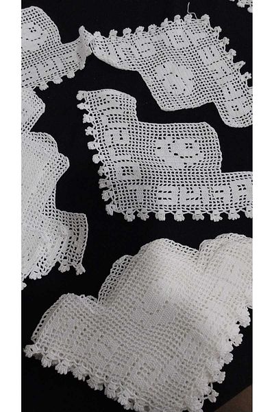 Papatyam 33 Pieces Motif Hand Knitted Crochet (24X15) Lace & Vintage / Handcrafted Dowry