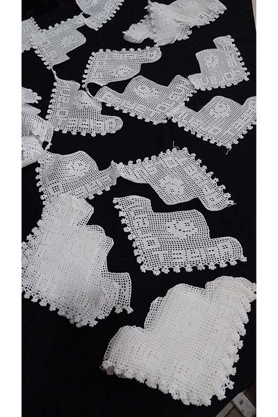 Papatyam 33 Pieces Motif Hand Knitted Crochet (24X15) Lace & Vintage / Handcrafted Dowry