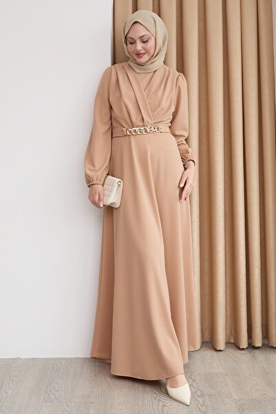 InStyle Kruvaze Yaka Zincir Kemerli Camel Elbise