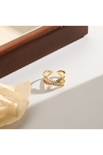 Nehir Japanese and Korean Style Niche Design Cold Style Non Tarnish Fashion Ring for Women